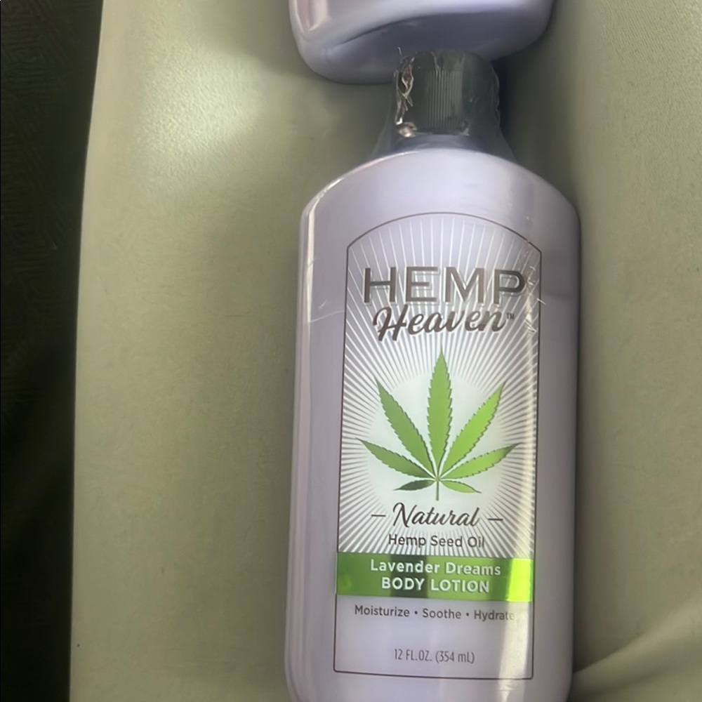 Lavender Dreams Body Lotion -by Hemp Heaven 12 oz